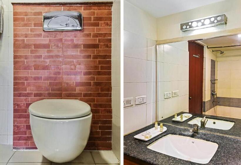 Отель Royal Empire