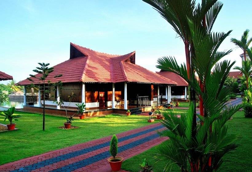 فندق Sterling Lake Palace Alleppey