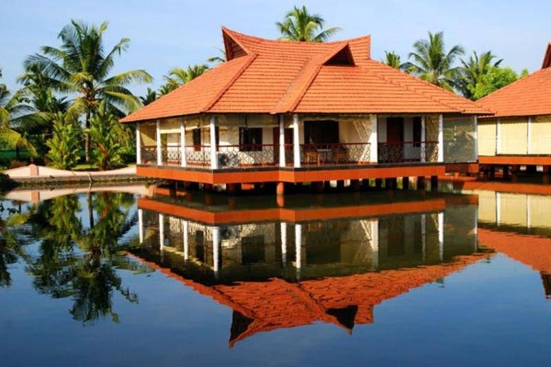 فندق Sterling Lake Palace Alleppey