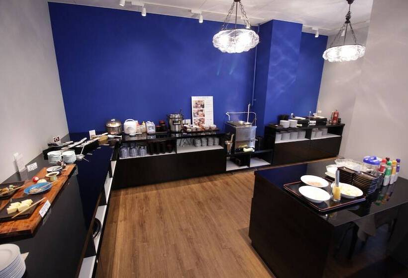 Отель Takamatsu Century