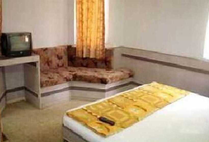 فندق T.a.p Paradise