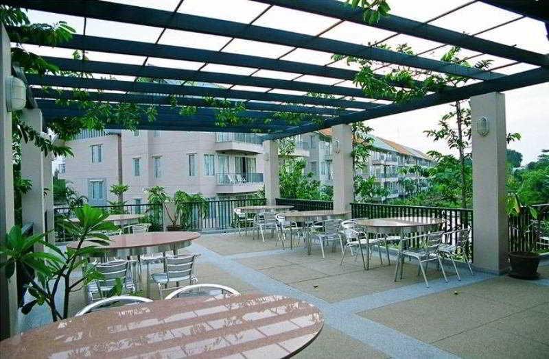 Отель The Leela Resort & Spa Pattaya