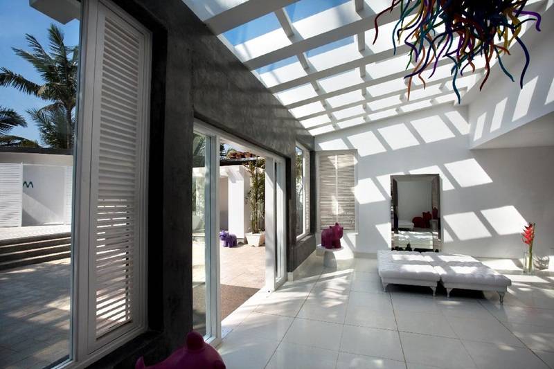 ホテル The Park Calangute Goa