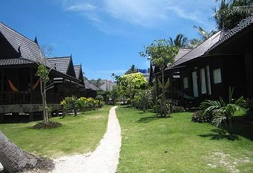 ホテル Tommy Resort