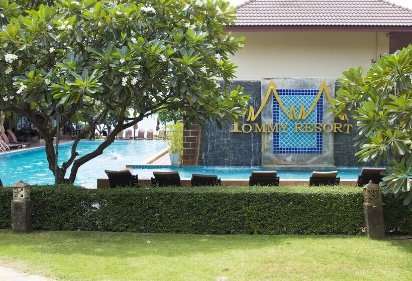 هتل Tommy Resort