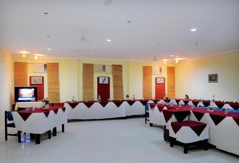 בית מלון כפרי Treehouse The Pugmark