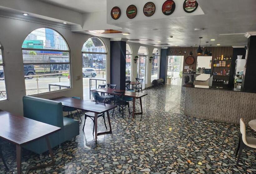 Отель Via Espana