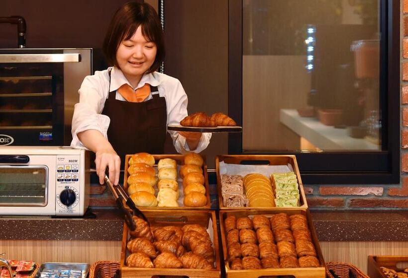 酒店 Yokohama Heiwa Plaza