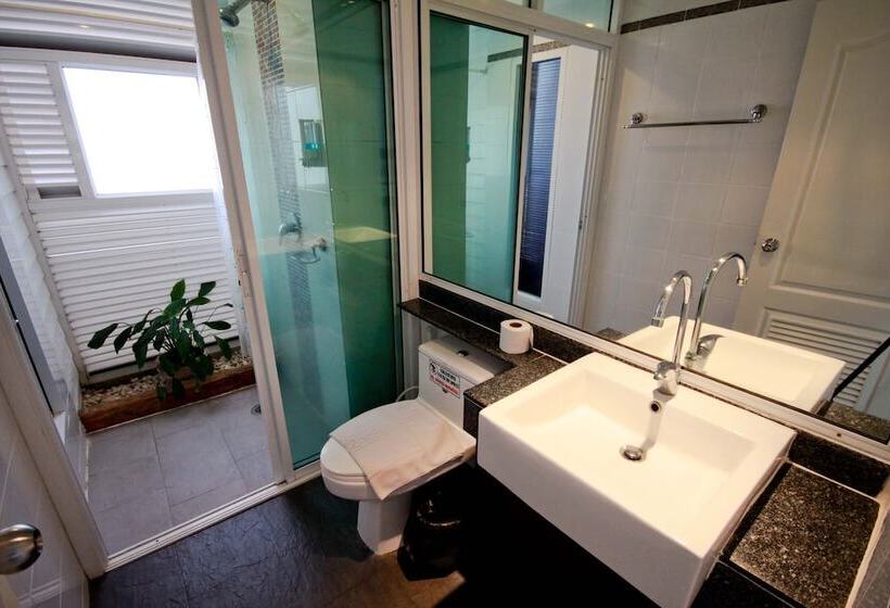 Kata Beach Studio Phuket