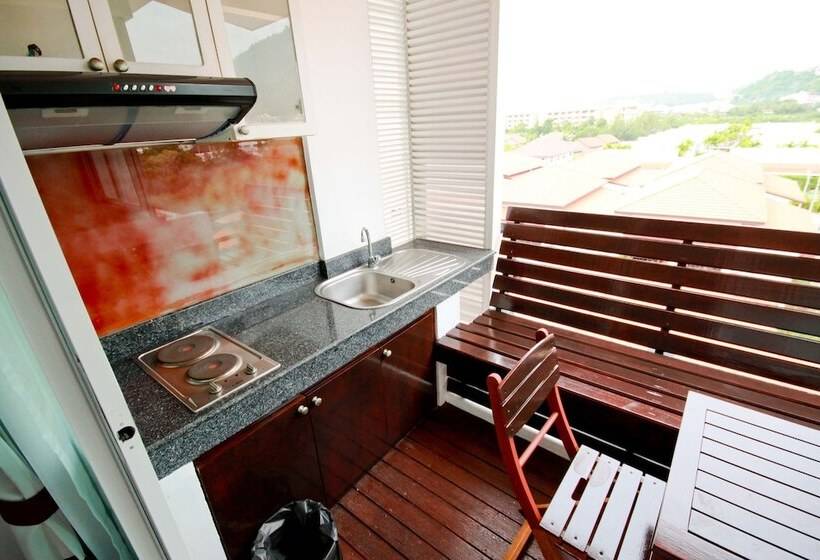 Kata Beach Studio Phuket