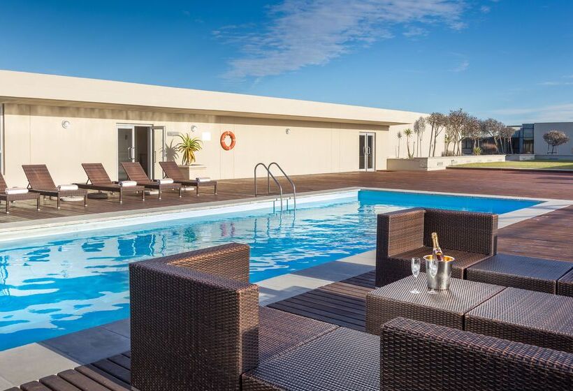 Lagoon Beach Hotel & Spa