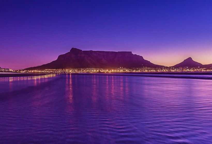 Lagoon Beach Hotel & Spa