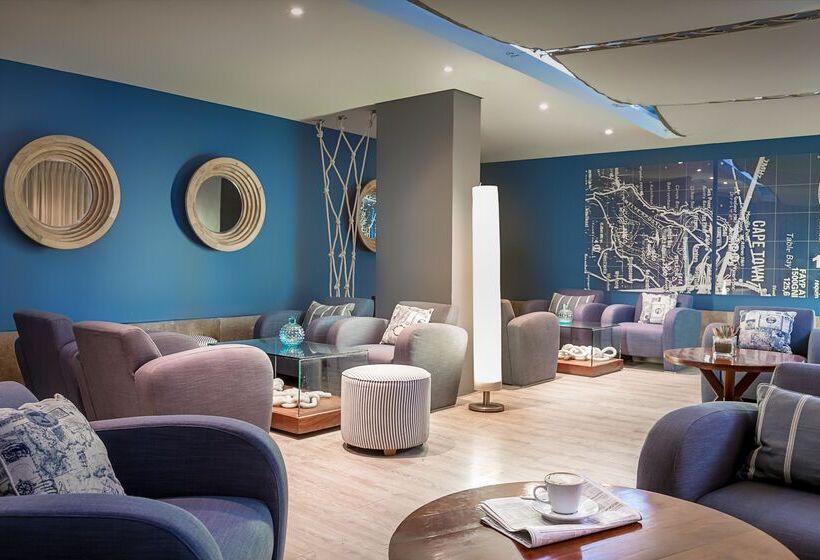 Lagoon Beach Hotel & Spa