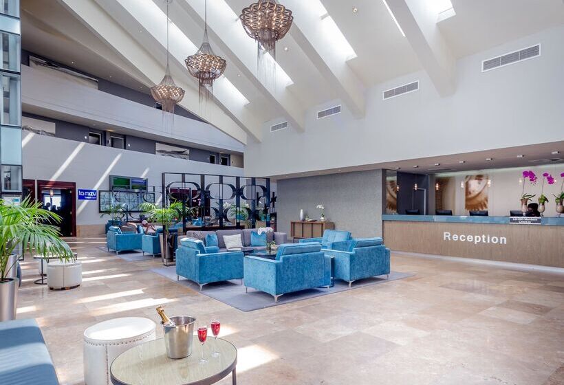 Lagoon Beach Hotel & Spa