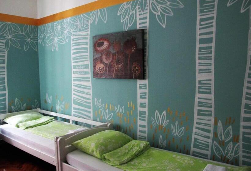 פנסיון Centar Guesthouse