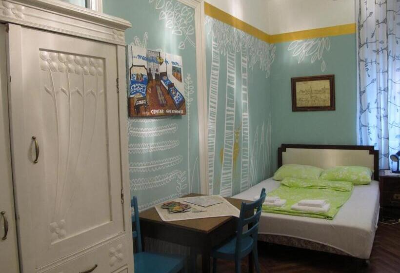 פנסיון Centar Guesthouse