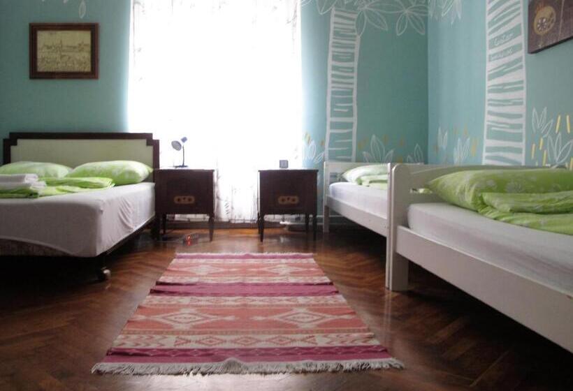 פנסיון Centar Guesthouse