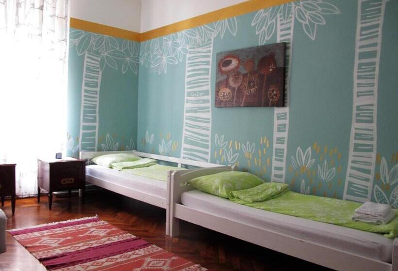 פנסיון Centar Guesthouse