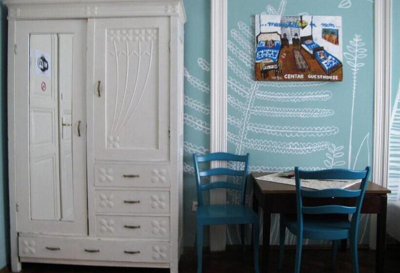 פנסיון Centar Guesthouse