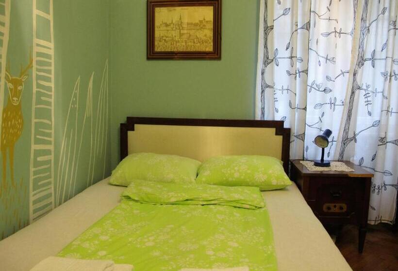 פנסיון Centar Guesthouse