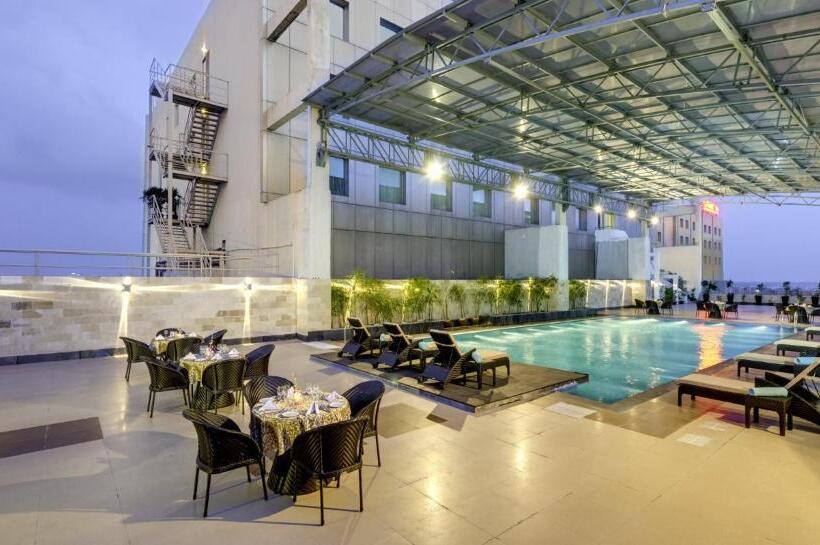 Pride Plaza Hotel, Kolkata