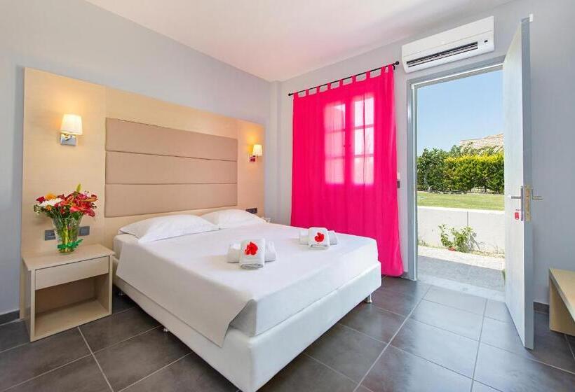 Delfinia Resort   All Inclusive