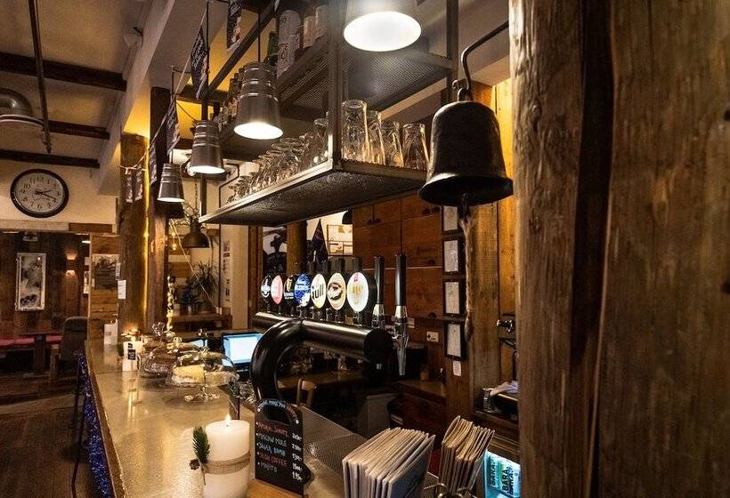 هاستل Akureyri Backpackers