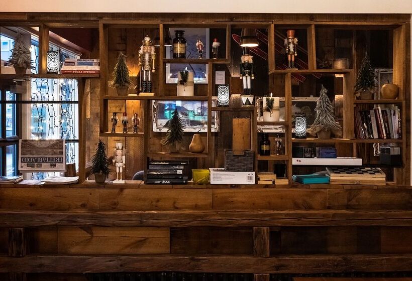 هاستل Akureyri Backpackers