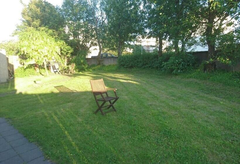 تختخواب و صبحانه Alba Guesthouse