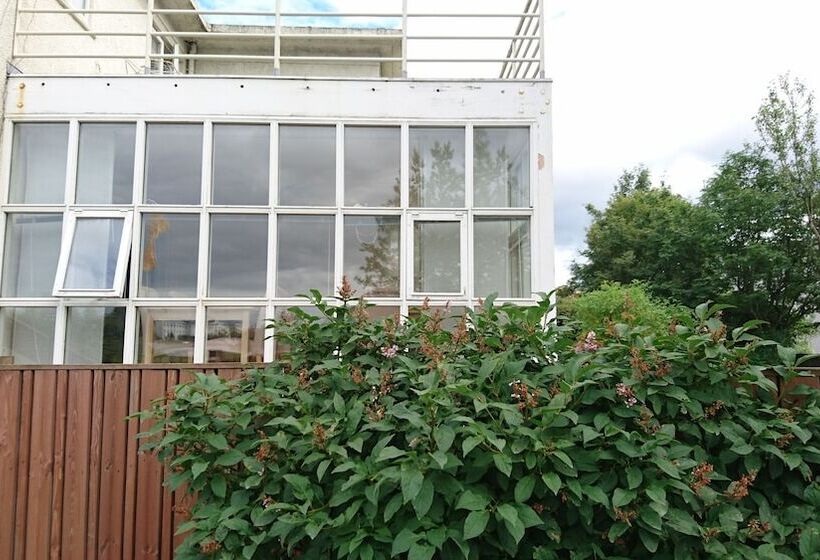 تختخواب و صبحانه Alba Guesthouse