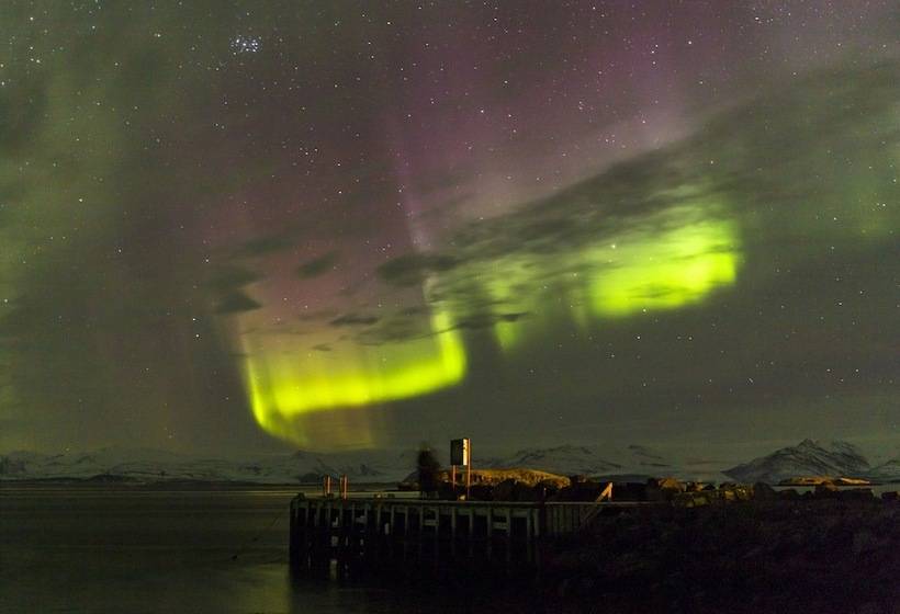 تختخواب و صبحانه Guesthouse Hvammur