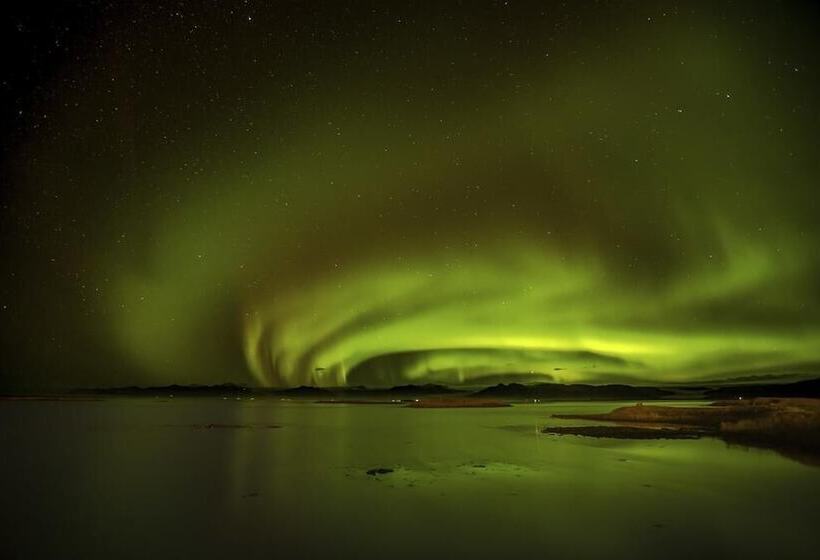 تختخواب و صبحانه Guesthouse Hvammur