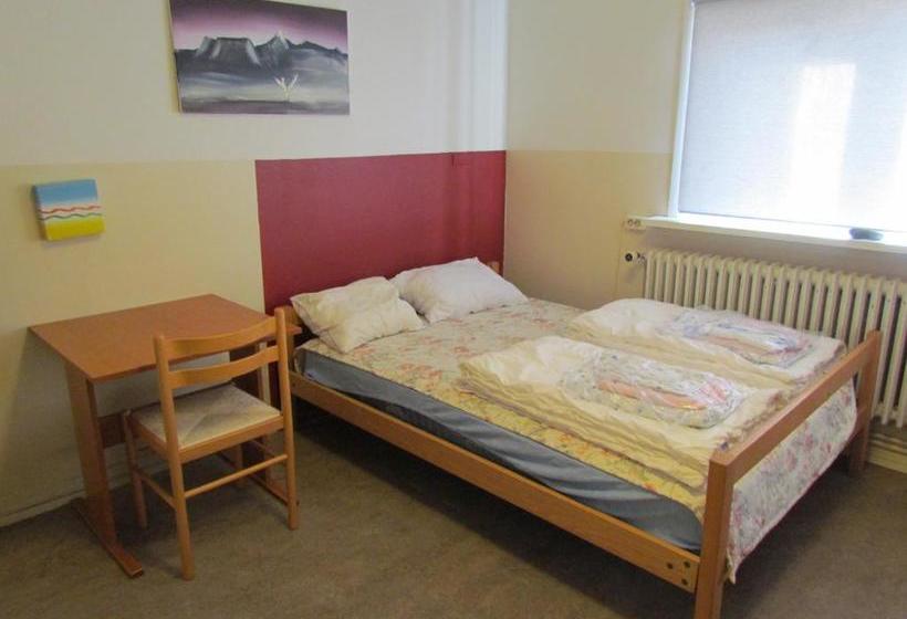 هاستل Fit Guesthouse Keflavik Airport