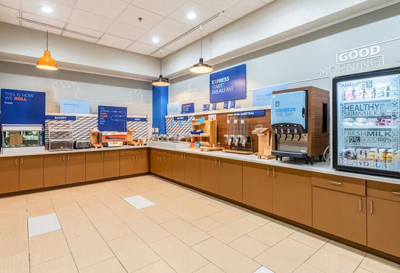 Holiday Inn Express Hotel And Suites Statesville By Ihg