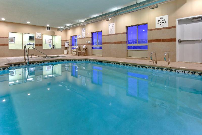 Holiday Inn Express Hotel & Suites Grants   Milan By Ihg