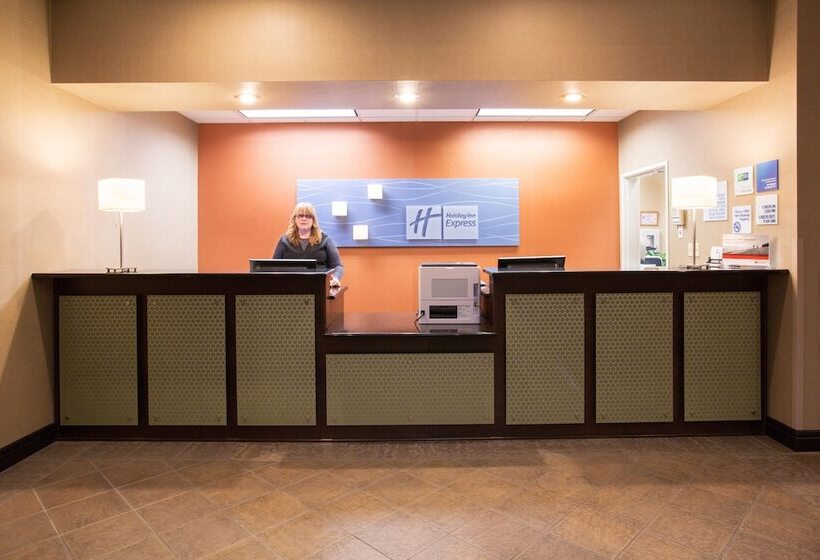 Holiday Inn Express Hotel & Suites Lexington, An Ihg