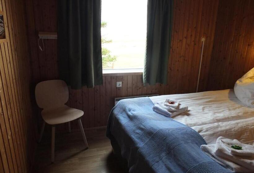 هتل Neðra Vatnshorn