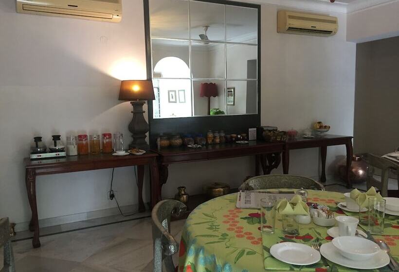 酒店 Barwara Kothi