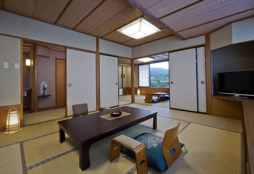 בית מלון כפרי Biwako Grand