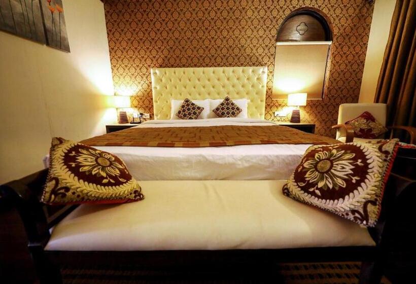 فندق Blue Ocean The Fern Resort & Spa Ganpatipule