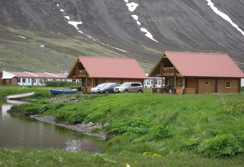هتل Brimnes Cabins