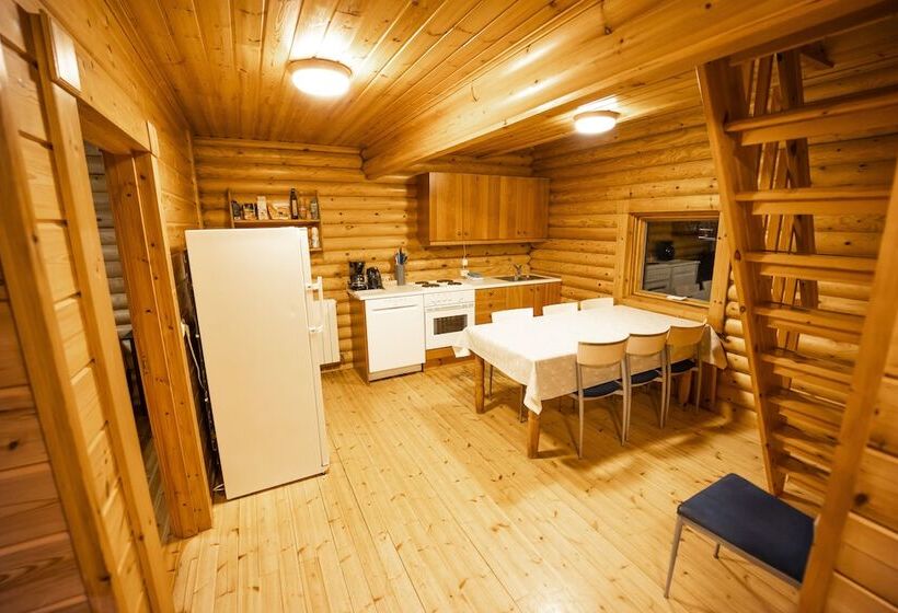 هتل Brimnes Cabins