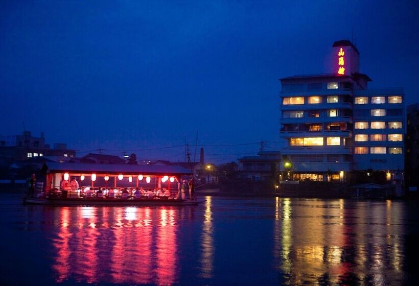 فندق Caffel Hinanosato