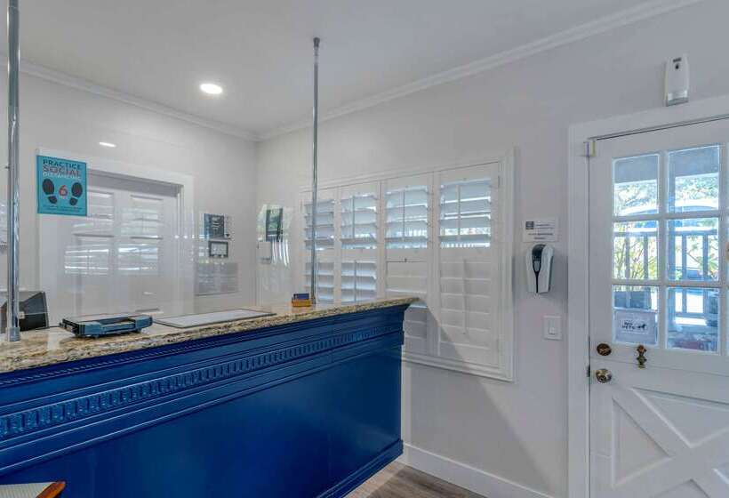 בית מלון כפרי Comfort Inn Carmel By The Sea