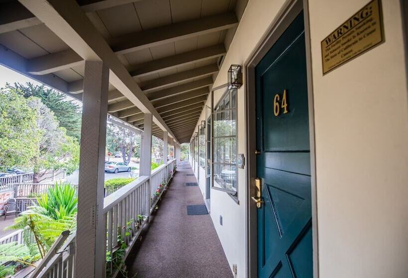 בית מלון כפרי Comfort Inn Carmel By The Sea