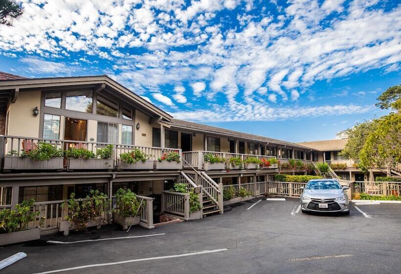 בית מלון כפרי Comfort Inn Carmel By The Sea