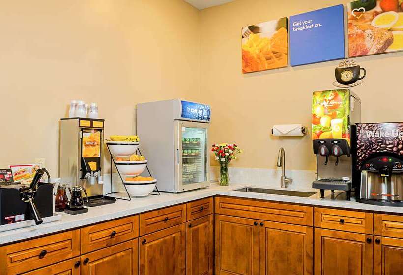فندق Comfort Inn Monterey Peninsula Airport