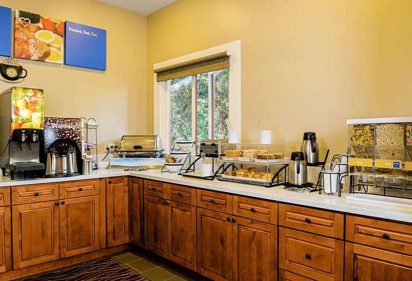 فندق Comfort Inn Monterey Peninsula Airport
