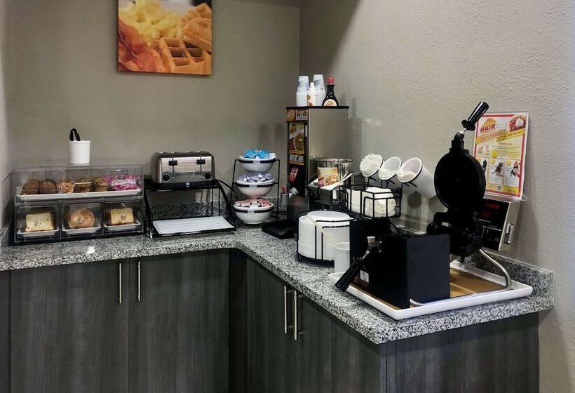 فندق Comfort Inn Owasso – Tulsa