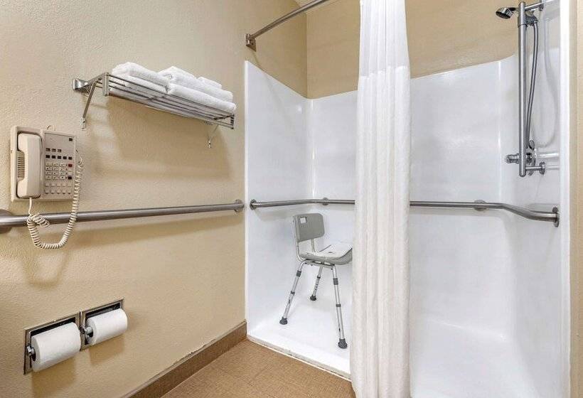 호텔 Comfort Inn & Suites